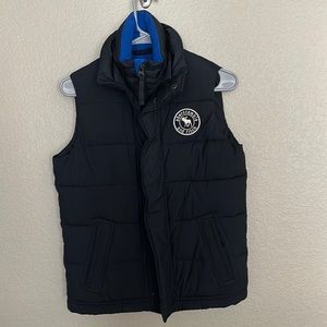 Abercrombie and Fitch kids black vest XL